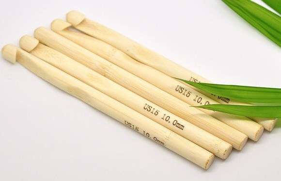 10mm Bamboo crochet hook