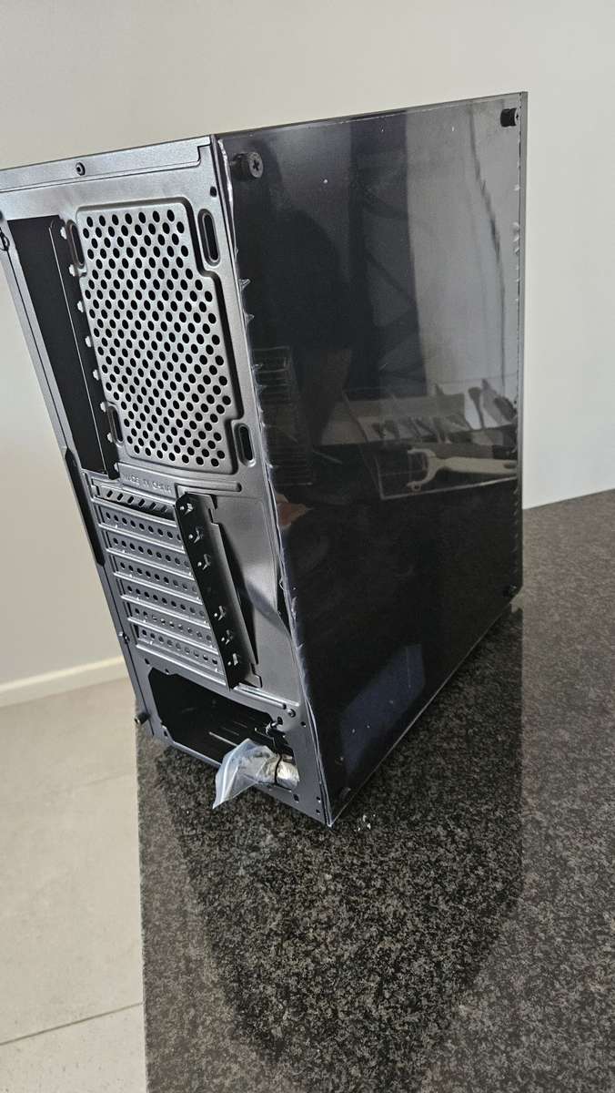 Brand New! Micro ATX Gaming Case w/ 4 LED Fans