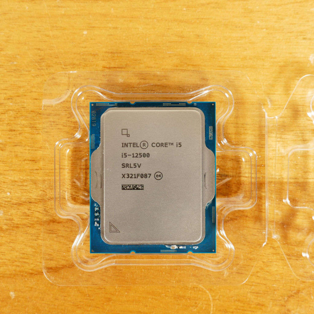 Intel Core i5-12500 6 Cores 12 Threads up to 4.6 GHz