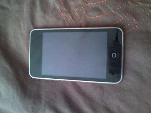 iPod Touch 2nd Generation Good Condition