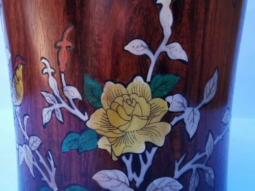 Chinese antique Yellow pear wood calligraphy brush holder with inlaid shell flower patterns
