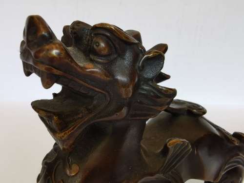 Eastern antique Old Chinese a pair of exquisite copper animal paperweights