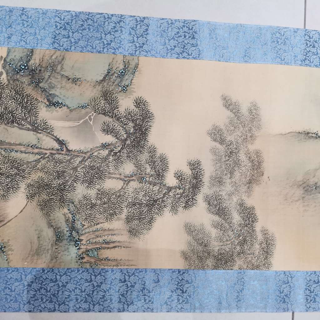 Old vintage Chinese scroll painting