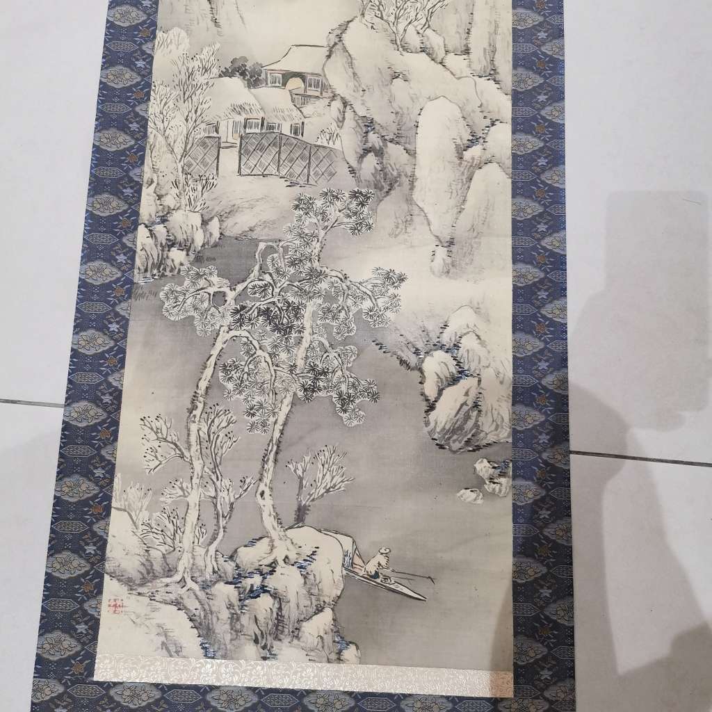 Old vintage Chinese scroll painting