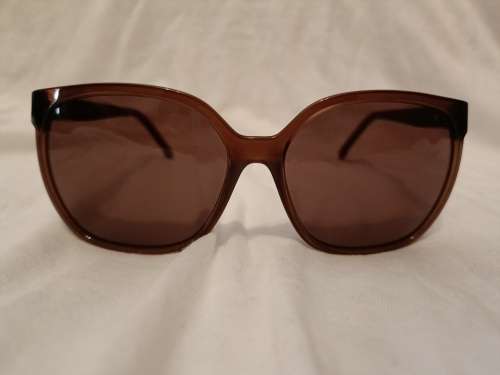 Lacoste Sunglasses including case