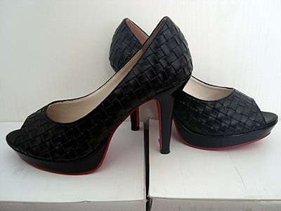 STUNNING WOVEN DESIGN HEELS WITH RED SOLES