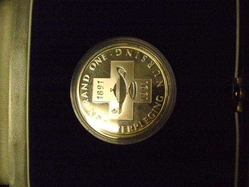 1991 Nursing silver 1 rand
