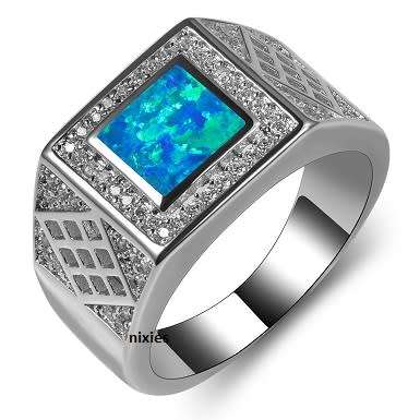 ATTRACTIVE GENTS BLUE FIRE OPAL RING - SIZE 9(S)