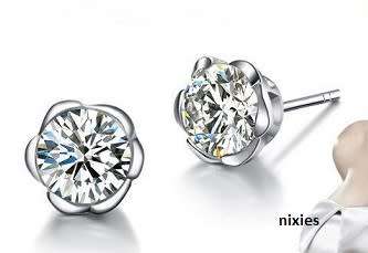 925 STERLING SILVER SWAROVSKI DIAMOND ROUND STUDS