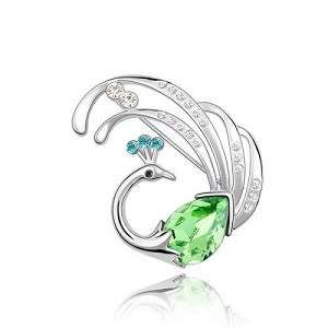 ADORABLE  SWAROVSKI DIAMANTE BROOCH