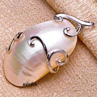 LOVELY HUGE MOTHER OF PEARL PENDANT
