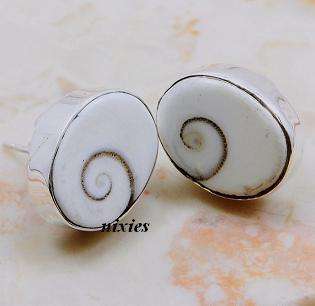 CHARMING CHIVA EYES SOLID SILVER STUDS