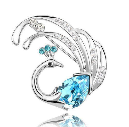 ADORABLE BLUE TOPAZ SWAROVSKI BROOCH