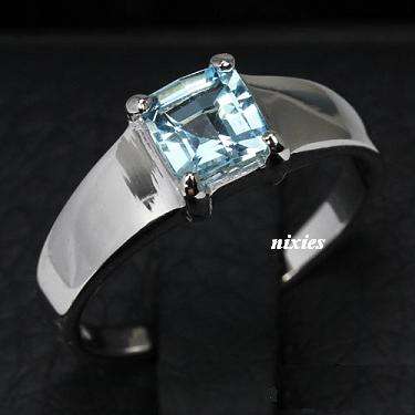 NATURAL BLUE TOPAZ  925 STERLING SILVER RING - SIZE 6.75(N)