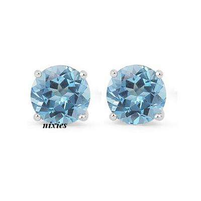 CLASSIC 2CT REAL SKY BLUE TOPAZ 925 STERLING SILVER STUDS