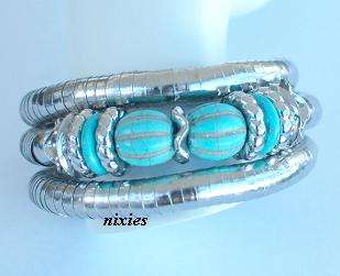 ATTRACTIVE TIBETAN SILVER TURQUOISE BRACELET