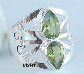 SPARKLING GREEN PERIDOT QUARTZ SILVER RING - SIZE 7(O)
