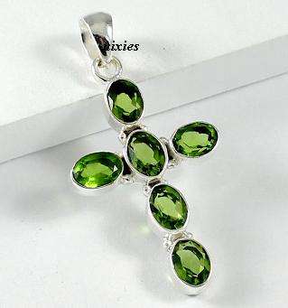 LOVELY NATURAL PERIDOT STERLING SILVER CROSS PENDANT