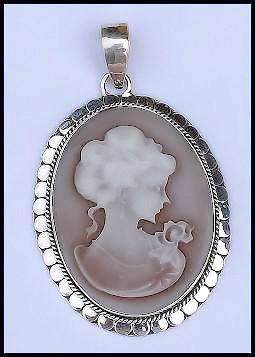 AMAZING CAMEO IN 925 STERLING SILVER
