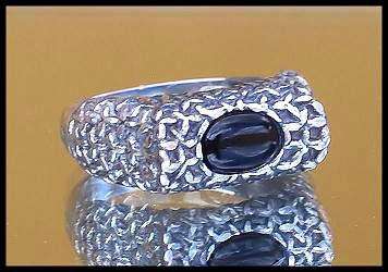 STERLING SILVER ONYX RING WITH ANTIQUE FINISH - SIZE 6