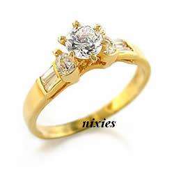 AWESOME DIAMOND ENGAGEMENT RING - SIZE 6