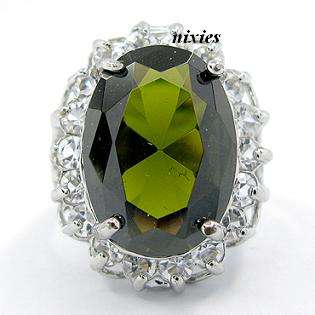STRIKING WHITE GOLD OLIVINE PERIDOT RING - SIZE 7(O)