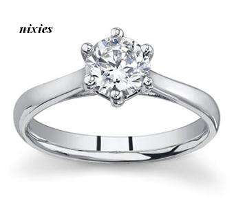 AMAZING SOLID SILVER SOLITAIRE DIAMOND CZ ENGAGEMENT RING - SIZE 7(O)