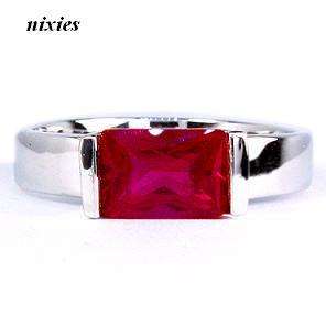 GORGEOUS SOLID SILVER RUBY SIMULANT ENGAGEMENT RING - SIZE 7(O)