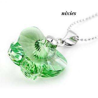 ELEGANT STERLING SILVER PERIDOT SWAROVSKI PENDANT
