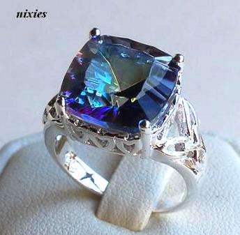 STRIKING TANZANITE MYSTIC TOPAZ SOLID SILVER  RING - SIZE 7(O)