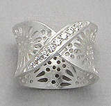 BROAD CROSS OVER PURE 925 STERLING SILVER DIAMANTE RING - SIZE 8(Q)