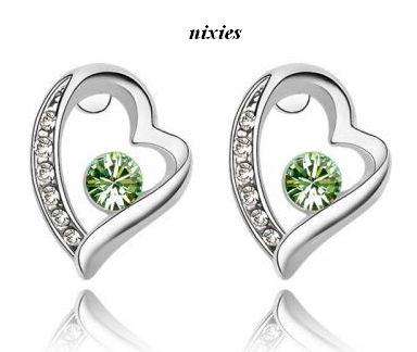 DARLING PERIDOT SWAROVSKI HEART EARRING STUDS