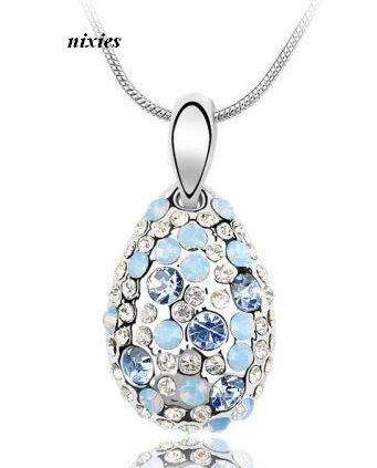 SPARKLING BLUE SWAROVSKI NECKLACE