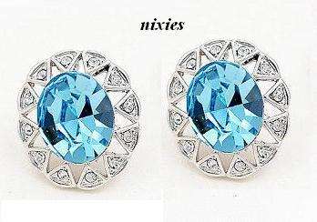 LOVELY LARGE BLUE TOPAZ SWAROVSKI STUDS