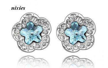 SPARKLING BLUE TOPAZ SWAROVSKI STUDS