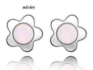 GORGEOUS DAINTY PINK MILKY SWAROVSKI EARRING STUDS