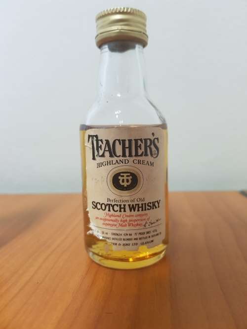 Teachers Scotch Whisky mini 50ml ( 2 bottles)