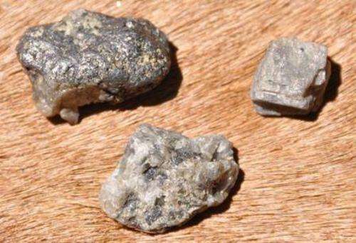 JUST ARRIVED *** Top Mineral Specimen Natural Tanzanite 97.4ct *** Starting @ R1 !!!