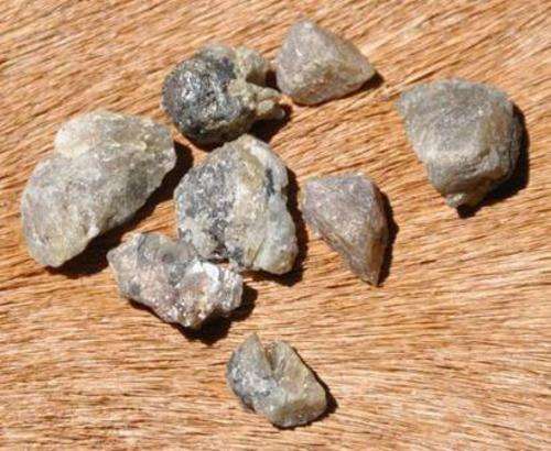 JUST ARRIVED *** Top Mineral Specimen Natural Tanzanite 63ct *** Starting @ R1 !!!