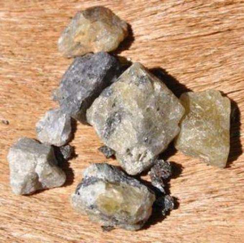 JUST ARRIVED *** Top Mineral Specimen Natural Tanzanite 50ct *** Starting @ R1 !!!