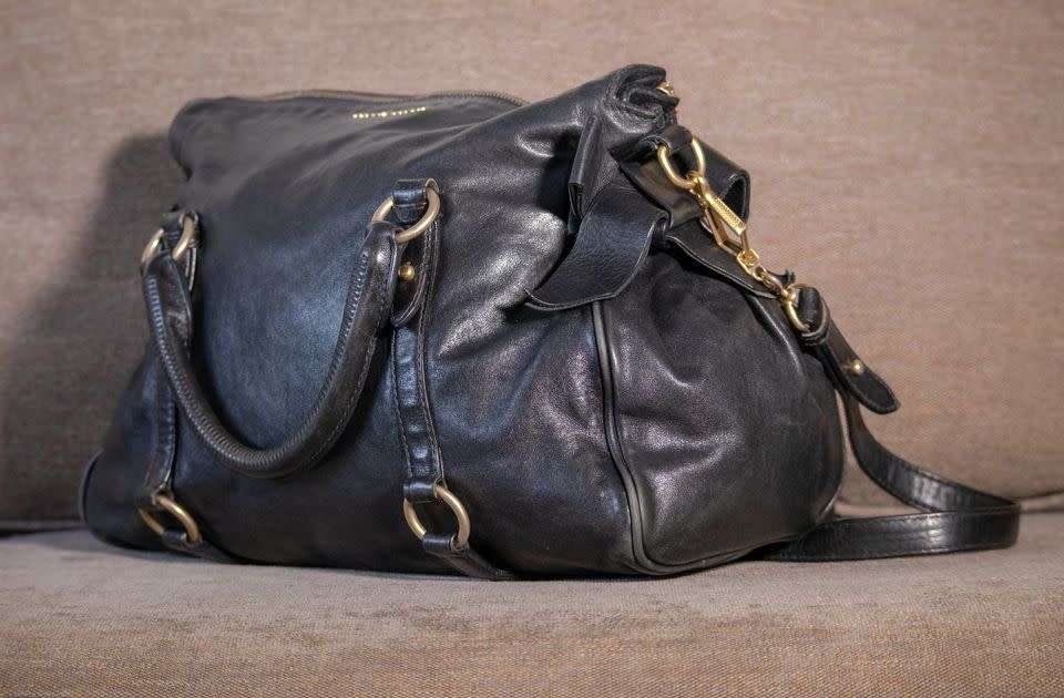 MIU MIU VITELLO LUX BOW BAG