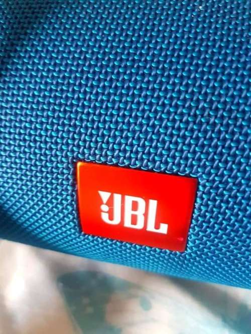 JBL CHARGE 3 BLUETOOTH SPEAKER Special: R 1,500.00 + Free shipping!