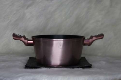 BERLINGER HAUS 20CM TITANIUM COATING CASSEROLE WITHOUT LID - IROSE EDITION(SECOND HAND)(NO LID)