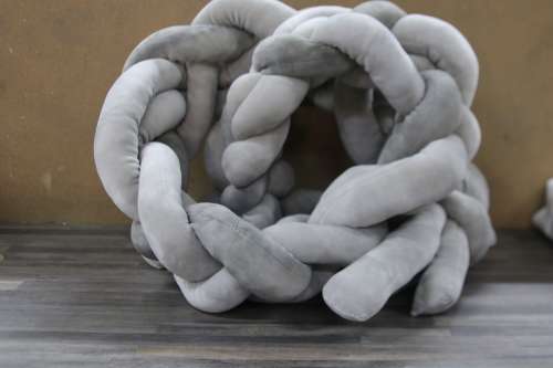 Iconix Extra Wide Braided Baby Cot Bumper - Grey (Second hand)