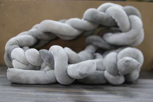 Iconix Extra Wide Braided Baby Cot Bumper - Grey (Second hand)