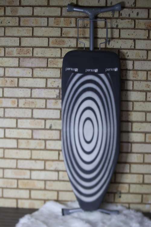 IRONING BOARD