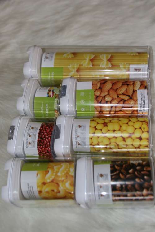 Food Containers - Set of 7 Airtight Sealed