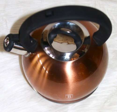 Berlinger Haus 3L Stainless Steel Whistling Kettle -ROSE GOLD