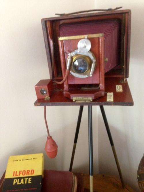 Rochester Premo B with tripod & box Ilford plates