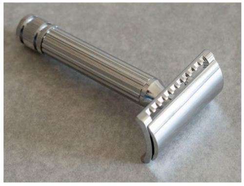 Fatip Grande Testina Gentile Safety Razor (Closed comb)